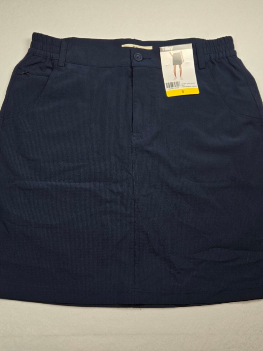 Tilley Women's Navy Skort Size S NWT